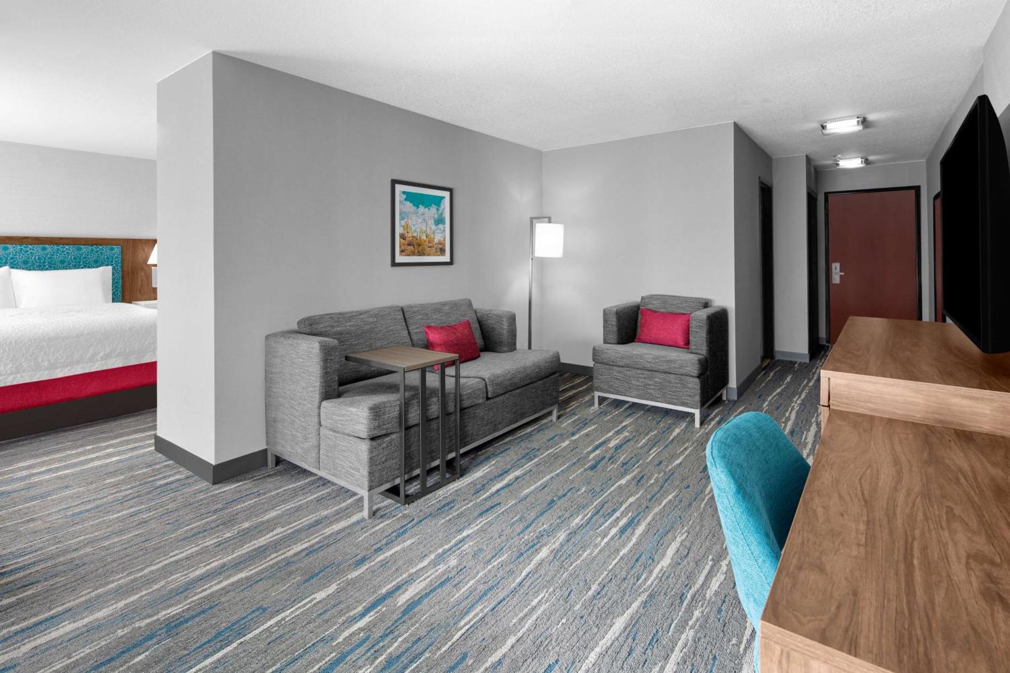 Hampton Inn Phoenix - Biltmore Екстериор снимка